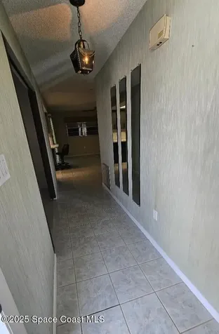 203 Via De La Reina Merritt Island FL 32953