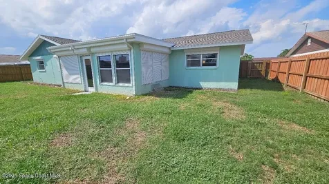 203 Via De La Reina Merritt Island FL 32953