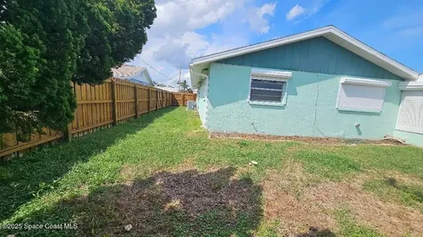 203 Via De La Reina Merritt Island FL 32953