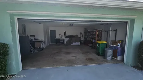 203 Via De La Reina Merritt Island FL 32953