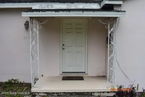 2010 Helen Street Melbourne FL 32901