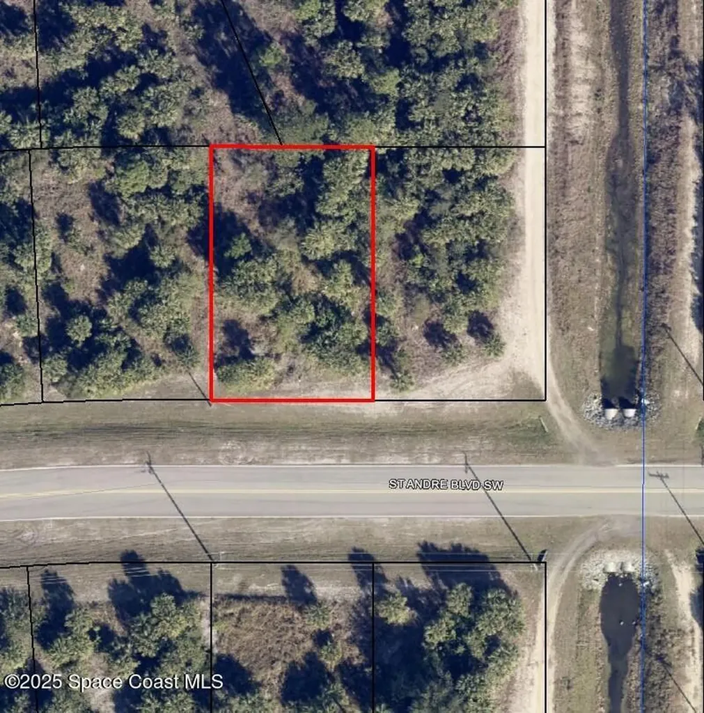 621 Street Andre Boulevard SW Palm Bay FL 32908