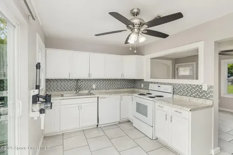 6354 Ridge Terrace Orlando FL 32810
