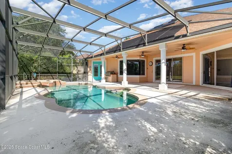 1802 Lee Janzen Drive Kissimmee FL 34744