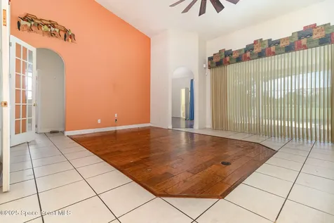 1802 Lee Janzen Drive Kissimmee FL 34744