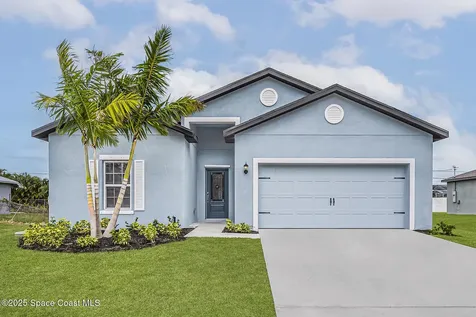 435 Olney Street SW Palm Bay FL 32908
