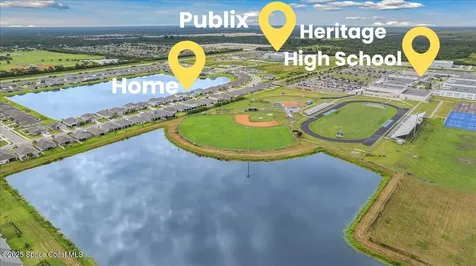 2601 Pinwherry Street NW Palm Bay FL 32907