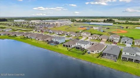 2601 Pinwherry Street NW Palm Bay FL 32907