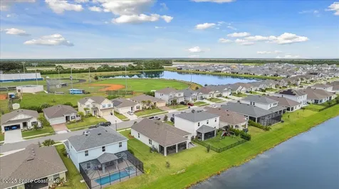 2601 Pinwherry Street NW Palm Bay FL 32907