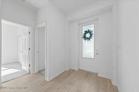 2601 Pinwherry Street NW Palm Bay FL 32907