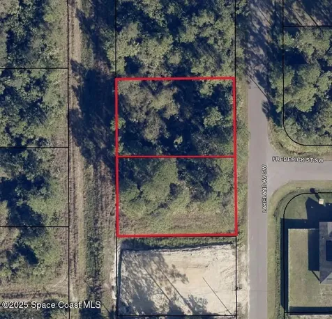 2702 2698 Lakeland (2 Lots) Avenue SW Palm Bay FL 32908