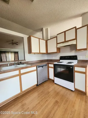 426 Almansa Street NE Palm Bay FL 32907