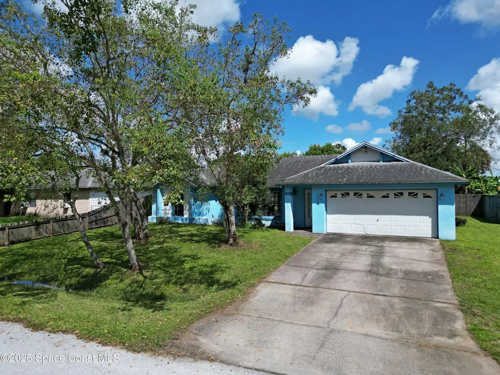 1429 Heartwellville Street NW Palm Bay FL 32907