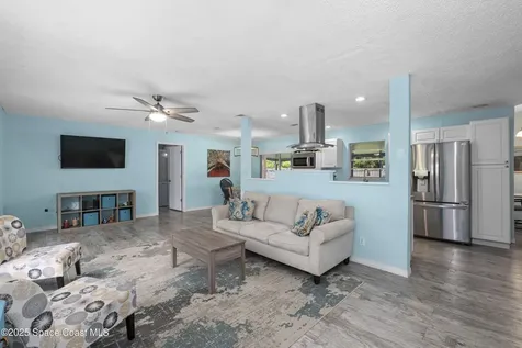 1429 Heartwellville Street NW Palm Bay FL 32907