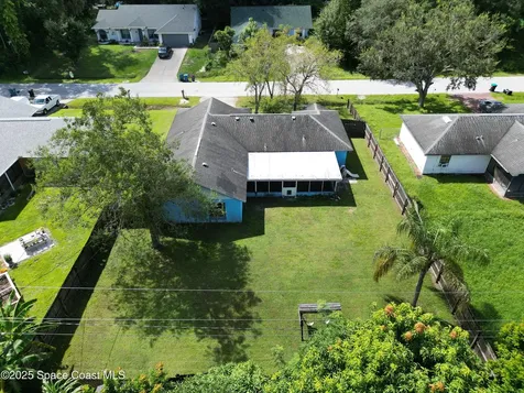 1429 Heartwellville Street NW Palm Bay FL 32907