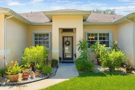 8293 Redcedar Place Port St. Lucie FL 34952