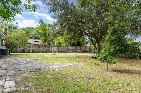 1026 Cloverleaf Avenue SE Palm Bay FL 32909