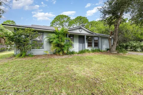1026 Cloverleaf Avenue SE Palm Bay FL 32909