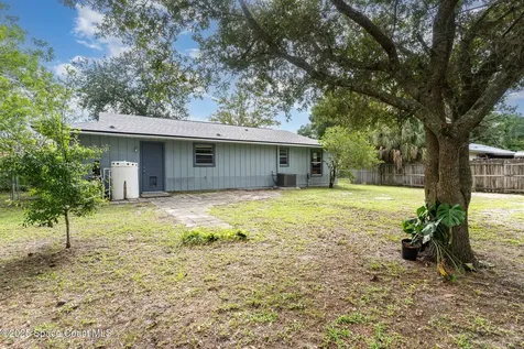 1026 Cloverleaf Avenue SE Palm Bay FL 32909