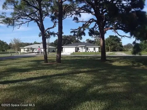 1173 Scyphers Street NE Palm Bay FL 32905
