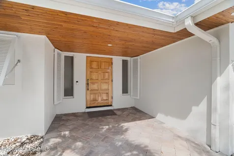 318 Banyan Way Melbourne Beach FL 32951