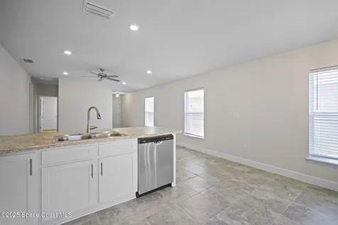 1117 Canfield Circle SE Palm Bay FL 32909