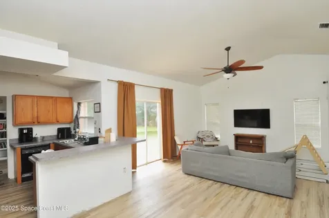 816 Hawser Street NE Palm Bay FL 32907
