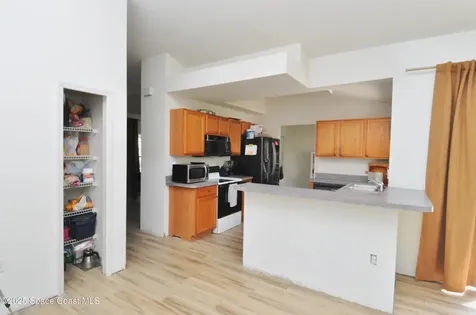 816 Hawser Street NE Palm Bay FL 32907