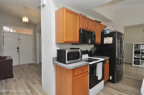 816 Hawser Street NE Palm Bay FL 32907