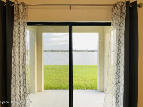 2164 Farmhouse Road SE Palm Bay FL 32909