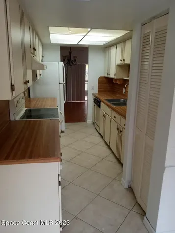 1910 Cashew Courtway Titusville FL 32780