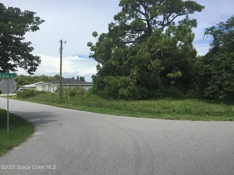 1198 Ver Circle NE Palm Bay FL 32905