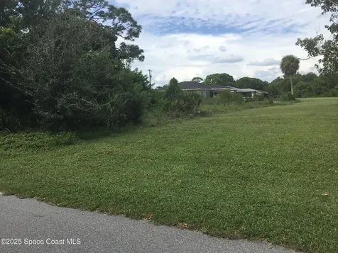 1198 Ver Circle NE Palm Bay FL 32905