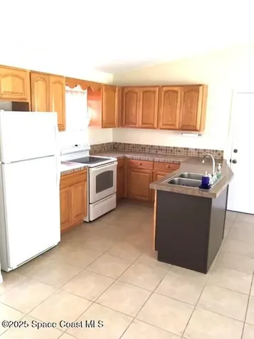 774 John Adams Lane Melbourne FL 32904