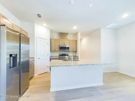 692 Mistletoe Street SW Palm Bay FL 32908