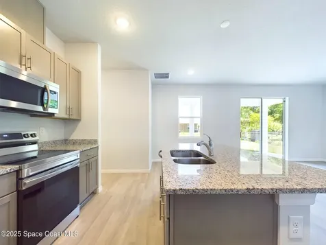 692 Mistletoe Street SW Palm Bay FL 32908