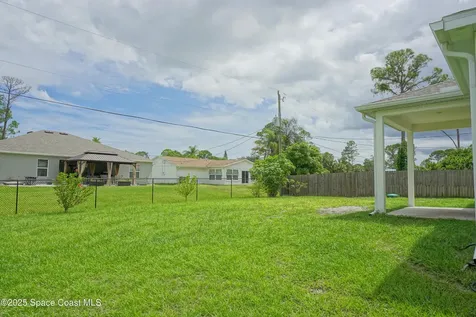 1909 Thomasville Avenue SE Palm Bay FL 32909