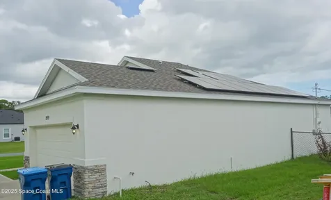 1909 Thomasville Avenue SE Palm Bay FL 32909