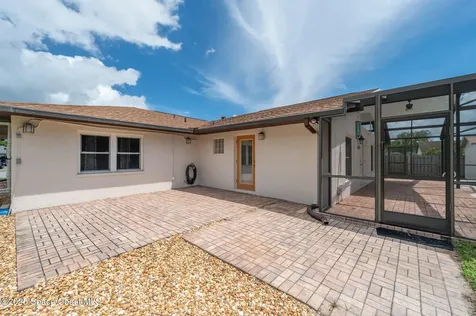 345 Lake Point Place Merritt Island FL 32953