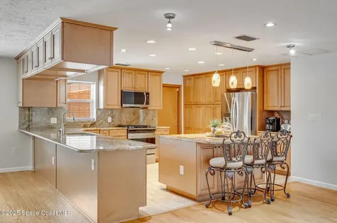 345 Lake Point Place Merritt Island FL 32953