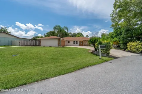 345 Lake Point Place Merritt Island FL 32953