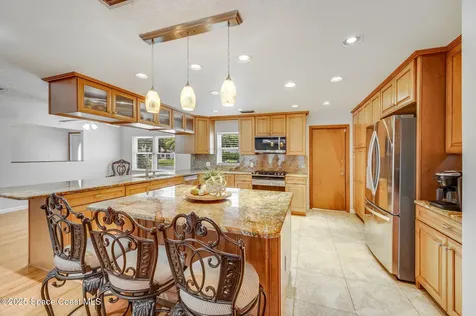 345 Lake Point Place Merritt Island FL 32953