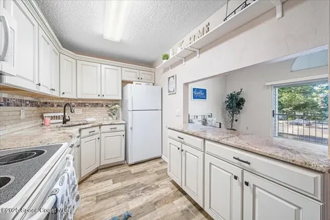 4610 Lake Waterford Way Melbourne FL 32901