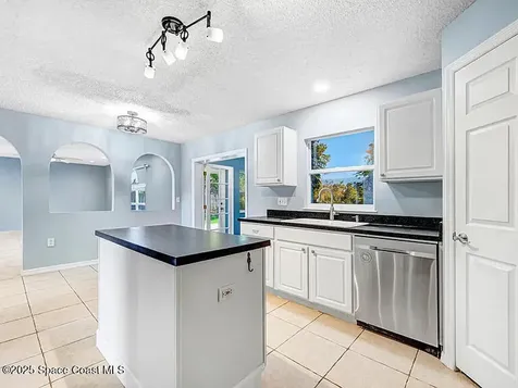 2240 Spring Creek Circle NE Palm Bay FL 32905