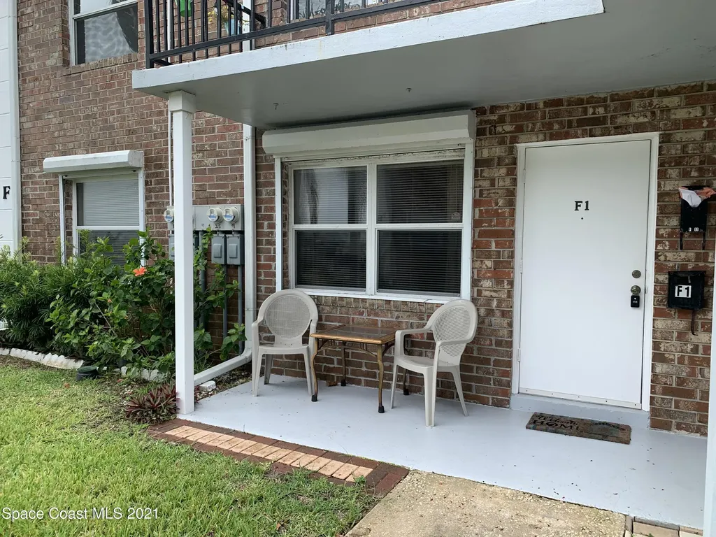 190 E Olmstead Drive Titusville FL 32780