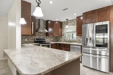 3709 N Sherwood Circle Cocoa FL 32926