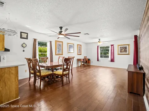1637 Bruman Terrace Melbourne FL 32935