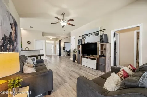 375 Breakaway Trail Titusville FL 32780