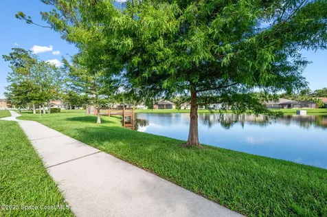 375 Breakaway Trail Titusville FL 32780