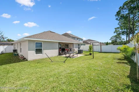 375 Breakaway Trail Titusville FL 32780